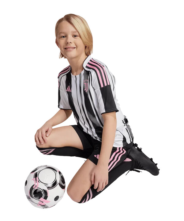 adidas juventus turin hemmatröja 202526 barn vit