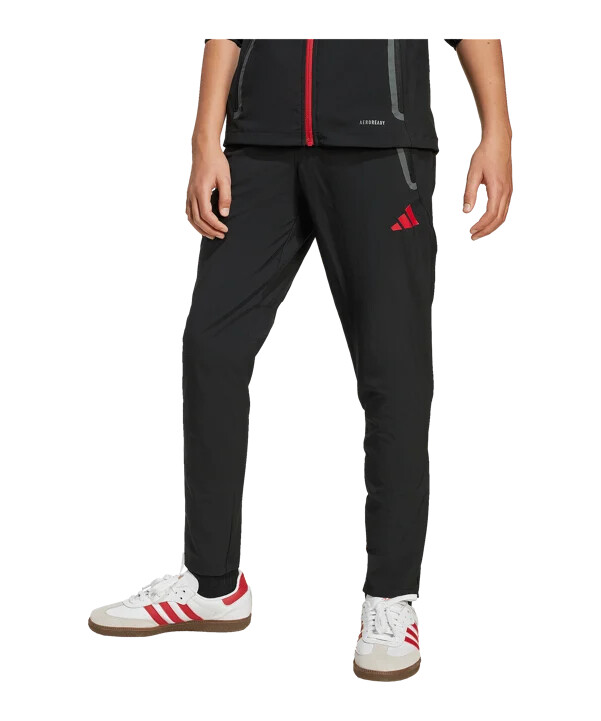 adidas fc liverpool vic tech travel byxor barn svarta