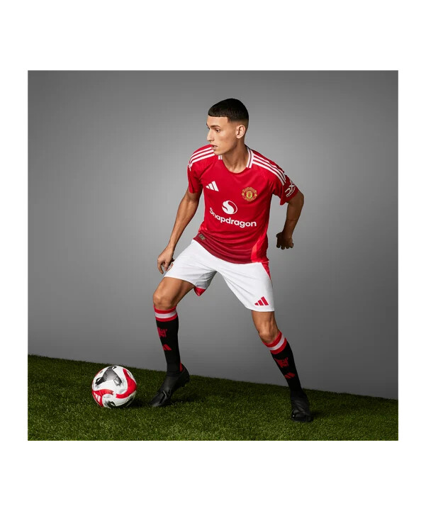 adidas manchester united aut. hemmatröja 20242025 röd