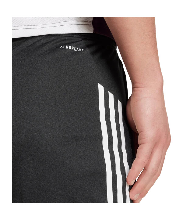 adidas manchester united träningsshorts svarta