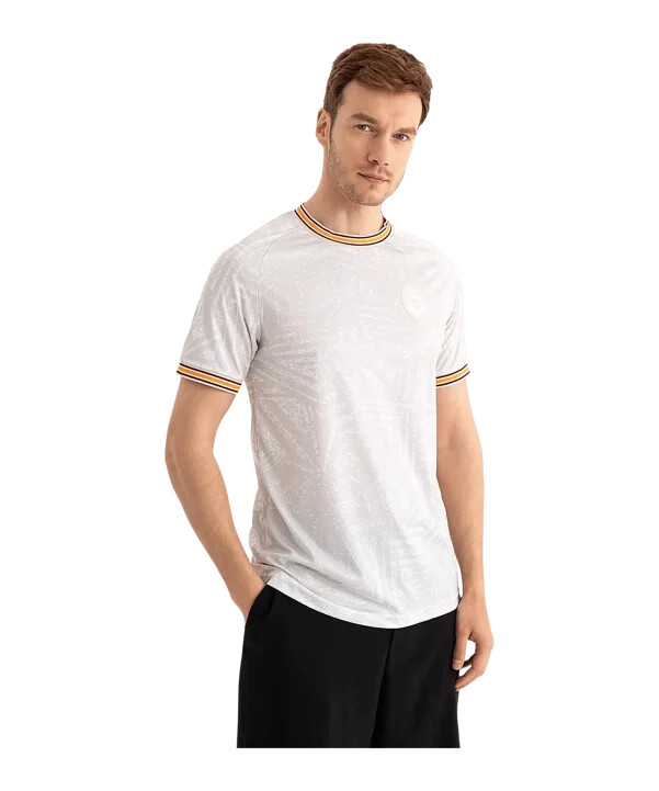 galatasaray istanbul matchdag t-shirt beige
