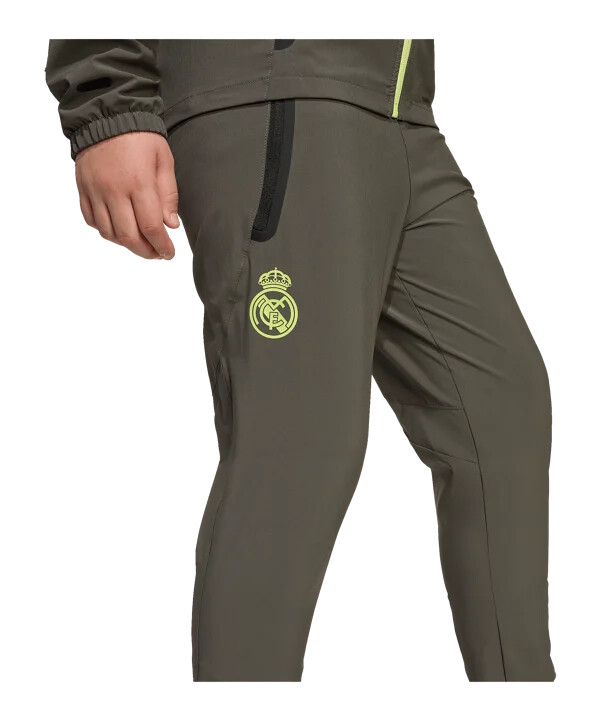 adidas real madrid vis tech travel joggingbyxor barn grå