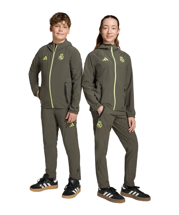 adidas real madrid vis tech travel joggingbyxor barn grå